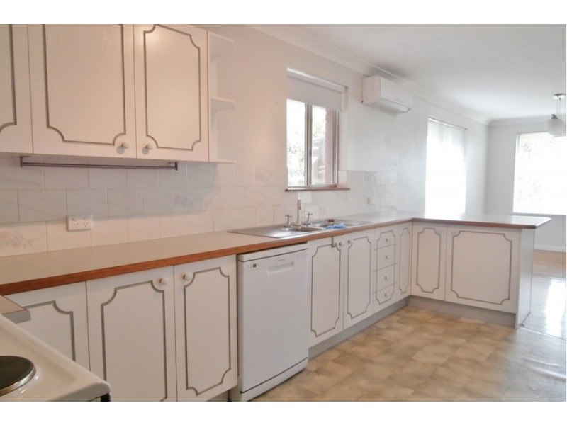 70 Boyd Street, Kelso NSW 2795