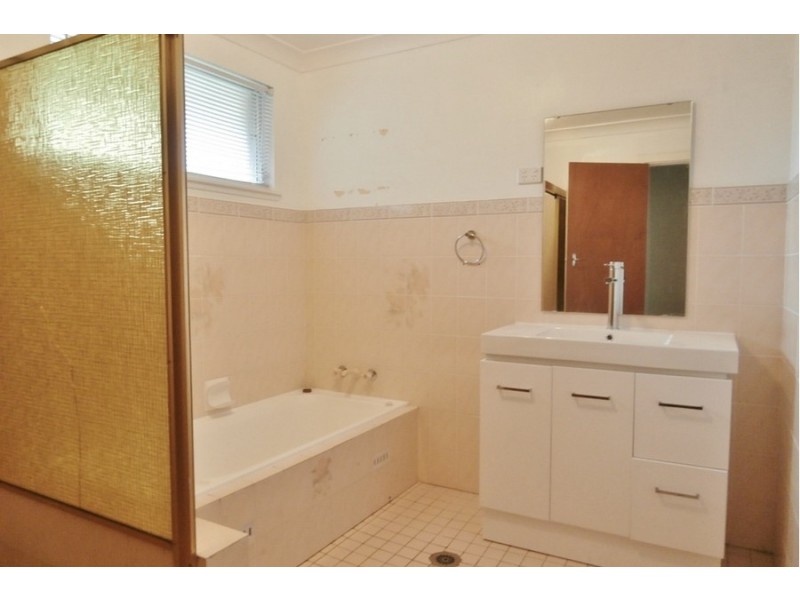 70 Boyd Street, Kelso NSW 2795