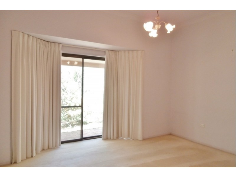 5 Cambewarra Court, Bathurst NSW 2795