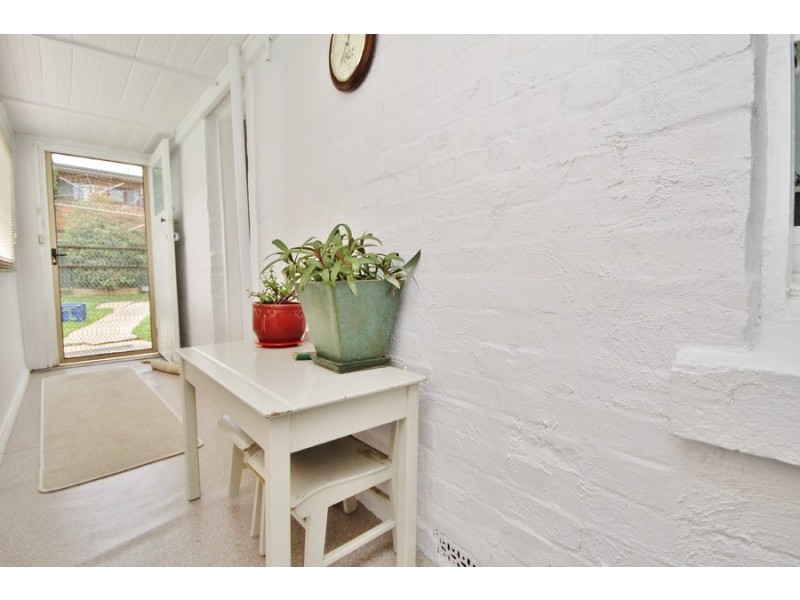 105 Seymour Street, Bathurst NSW 2795
