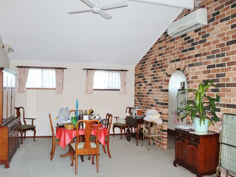 4 Heylin Place, South Bathurst NSW 2795