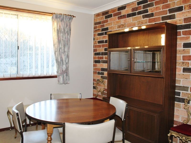4 Heylin Place, South Bathurst NSW 2795