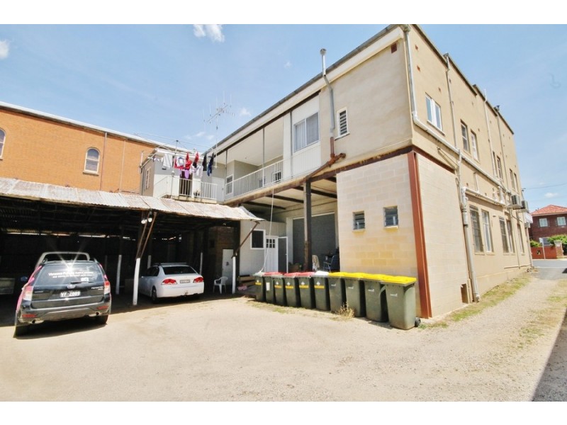 105 Keppel Street, Bathurst NSW 2795