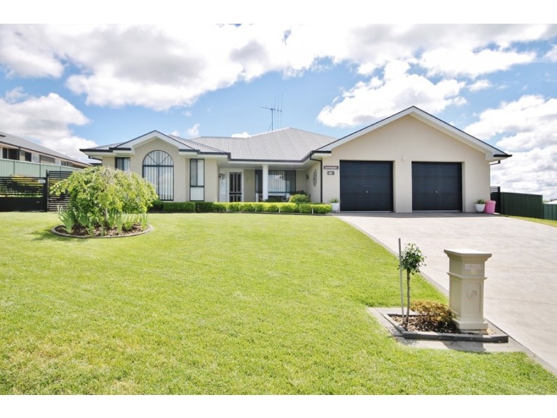 22 Marriott Avenue, Kelso NSW 2795