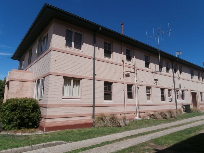 4/60 Durham Street, Bathurst NSW 2795