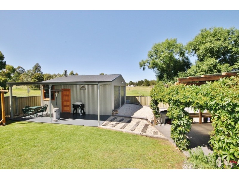 1 Godfrey Street, Raglan NSW 2795