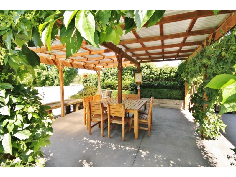 1 Godfrey Street, Raglan NSW 2795