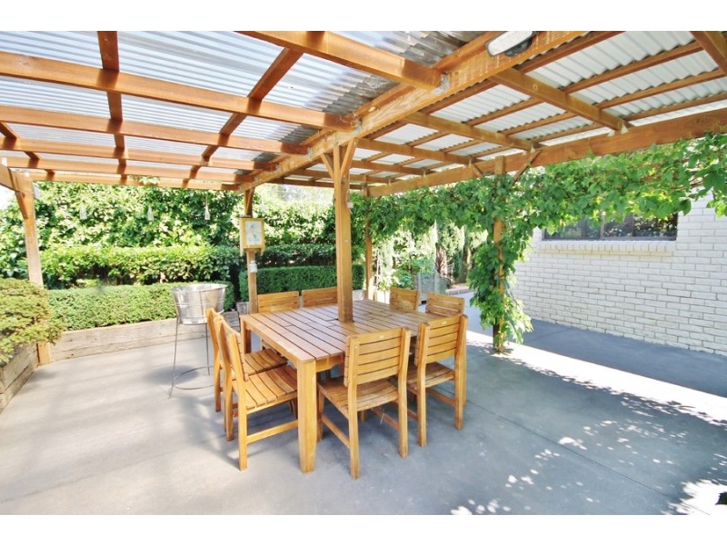 1 Godfrey Street, Raglan NSW 2795