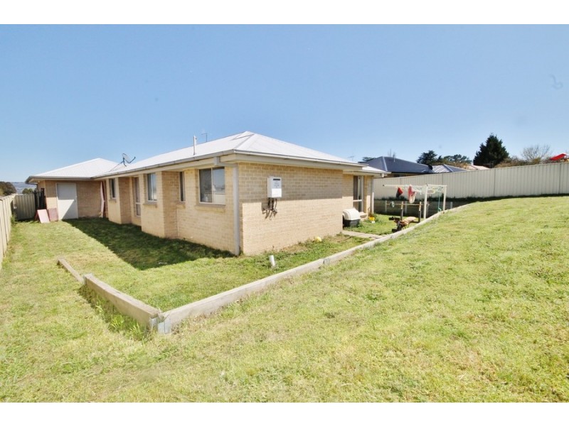 31 Sundown Drive, Bathurst NSW 2795