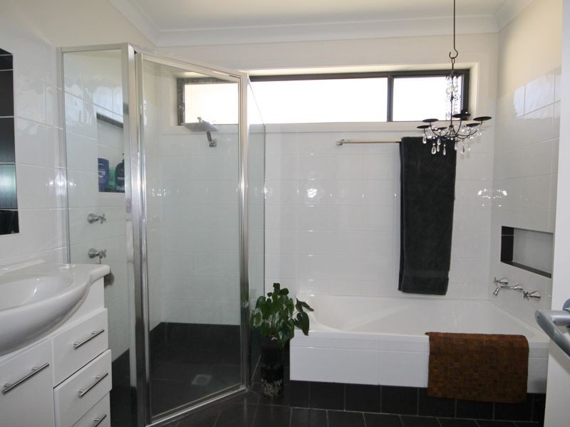 3/14C West Street, Bathurst NSW 2795