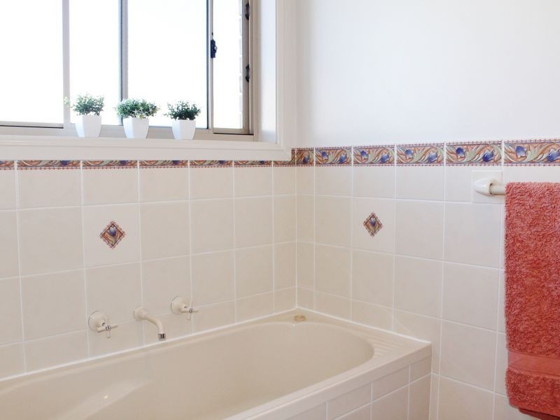 27 Cypress Crescent, Kelso NSW 2795