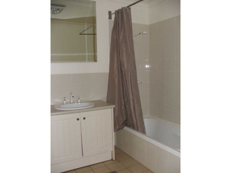 150 Vittoria Street, Bathurst NSW 2795