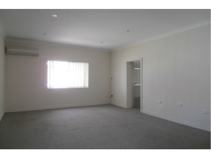 288 Howick Street, Bathurst NSW 2795