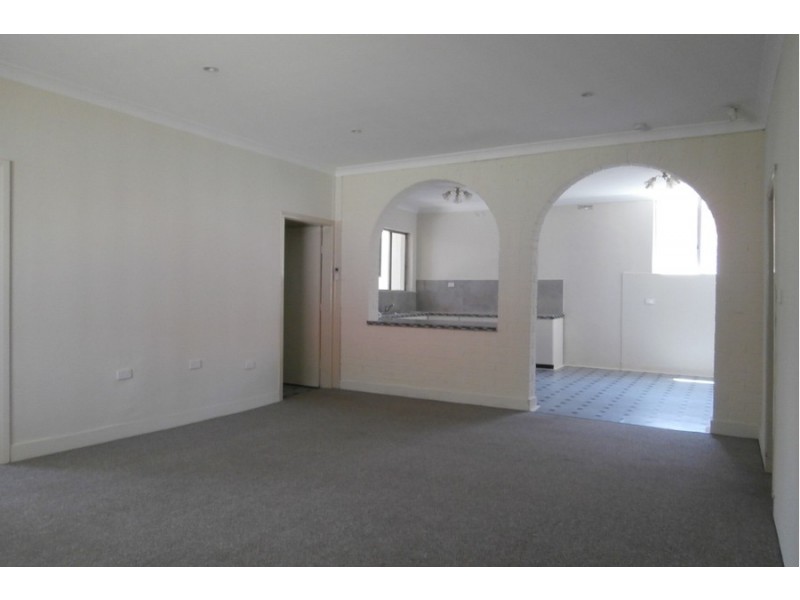 288 Howick Street, Bathurst NSW 2795