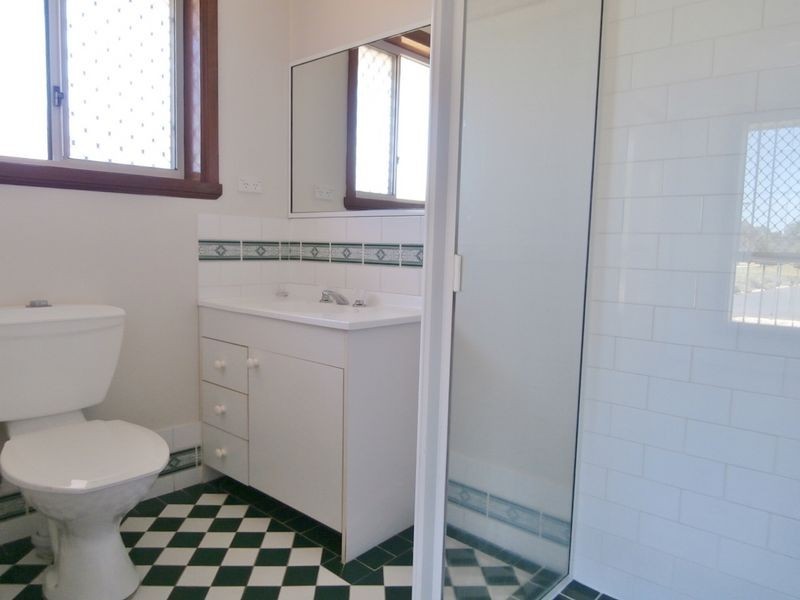 49 Freestone Way, Bathurst NSW 2795