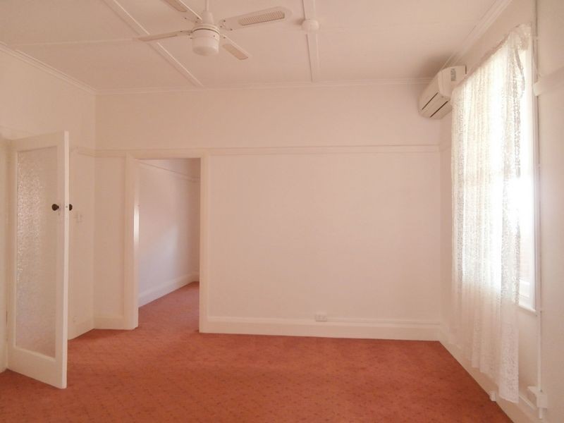 26 George Street, Bathurst NSW 2795