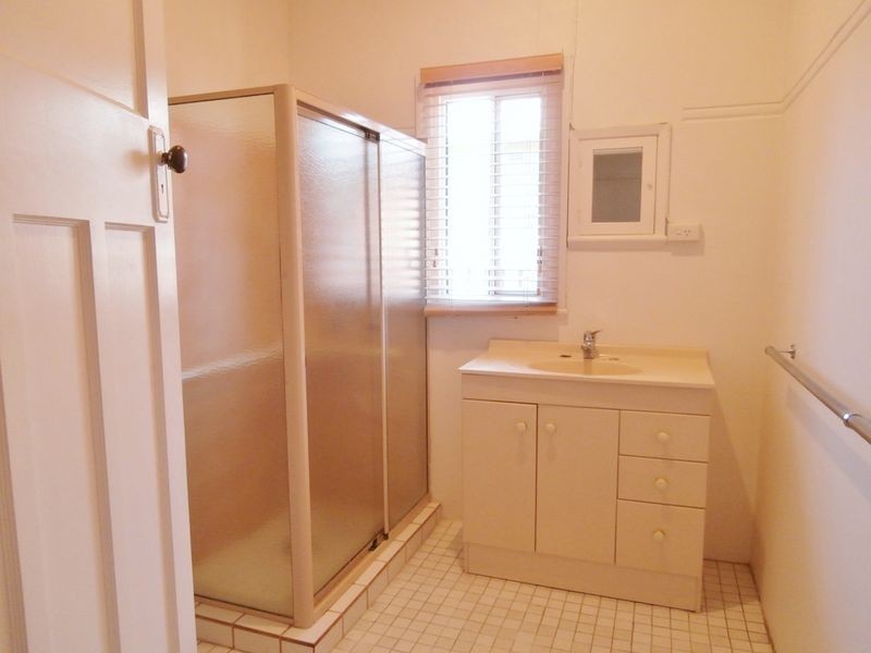 26 George Street, Bathurst NSW 2795