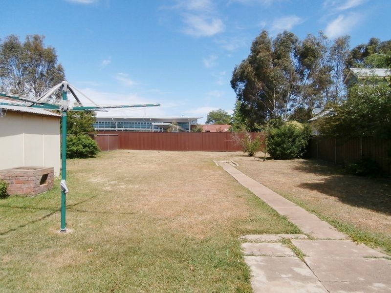 26 George Street, Bathurst NSW 2795