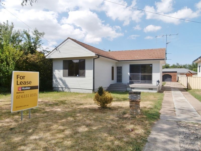 63 Stanley Street, Bathurst NSW 2795