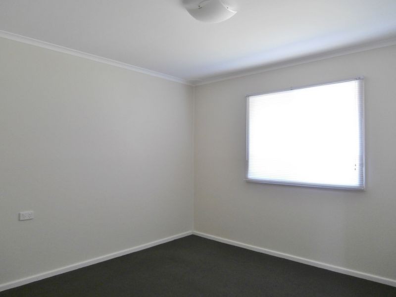 11 Arunta Street, Bathurst NSW 2795