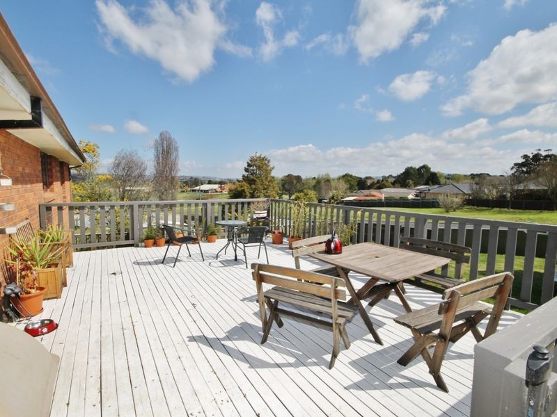 8 Camidge Close, Kelso NSW 2795