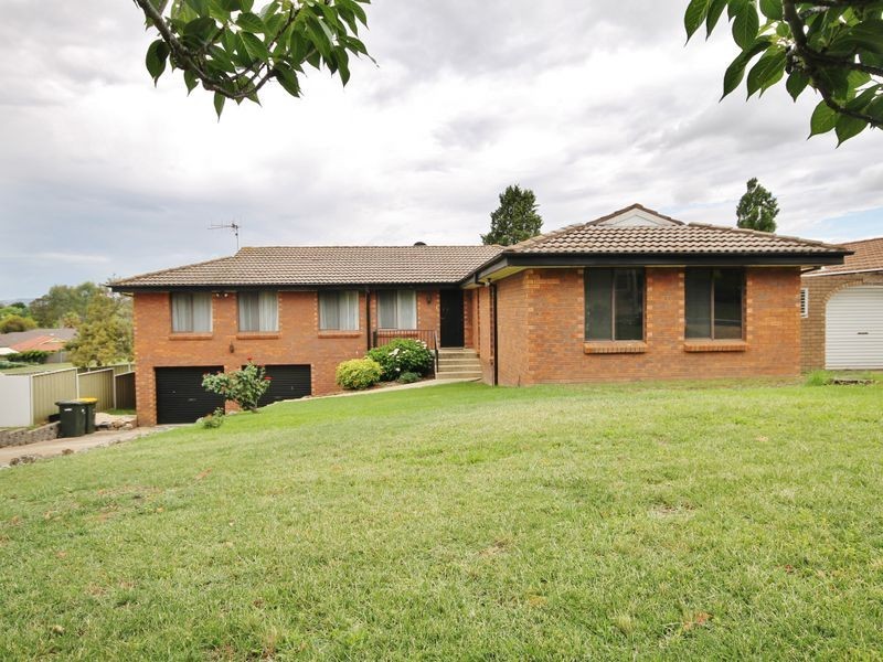 8 Camidge Close, Kelso NSW 2795