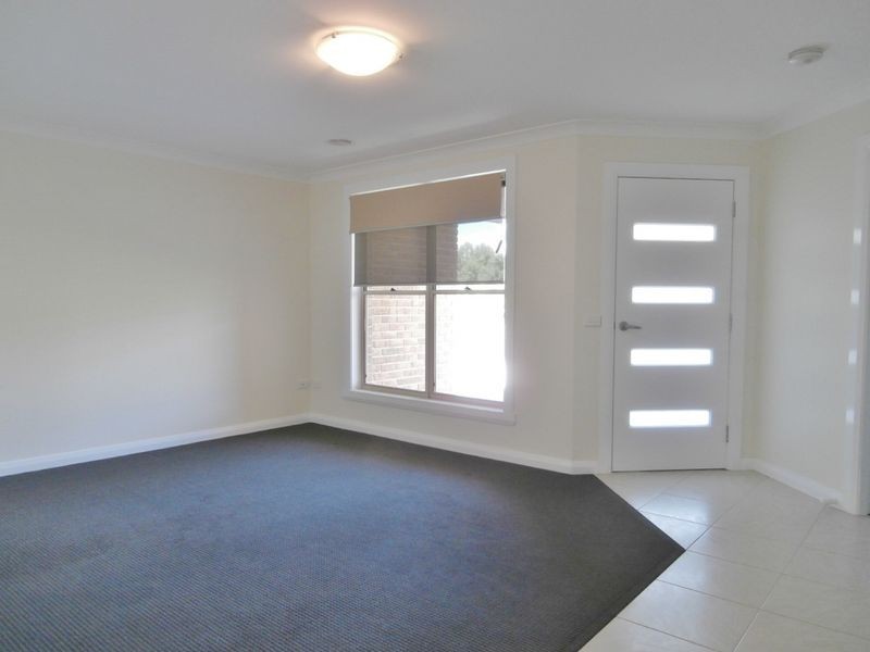 2 Joubert Drive, Bathurst NSW 2795