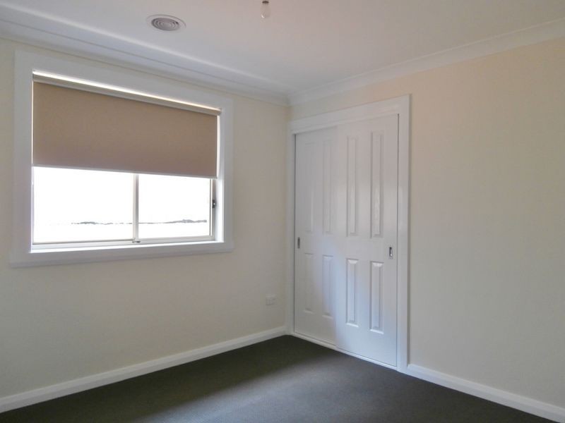 2 Joubert Drive, Bathurst NSW 2795