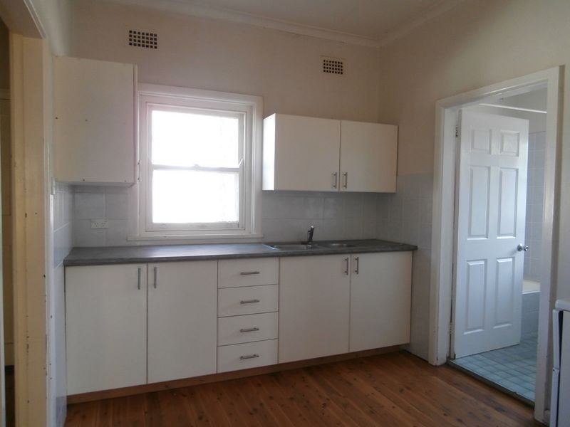 80 Havannah Street, Bathurst NSW 2795