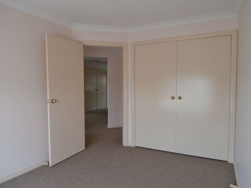 6 Sundown Drive, Bathurst NSW 2795