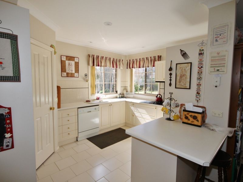 44 Freestone Way, Windradyne NSW 2795