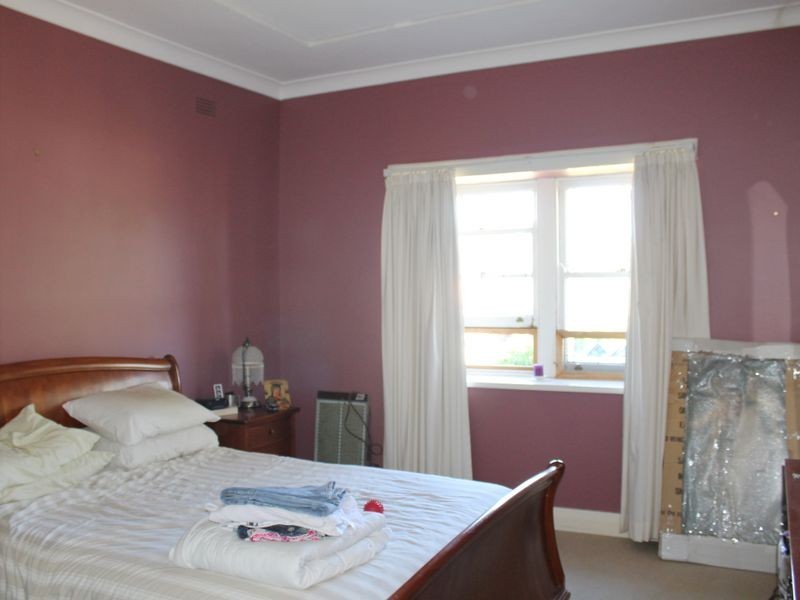 165 Stewart Street, Bathurst NSW 2795
