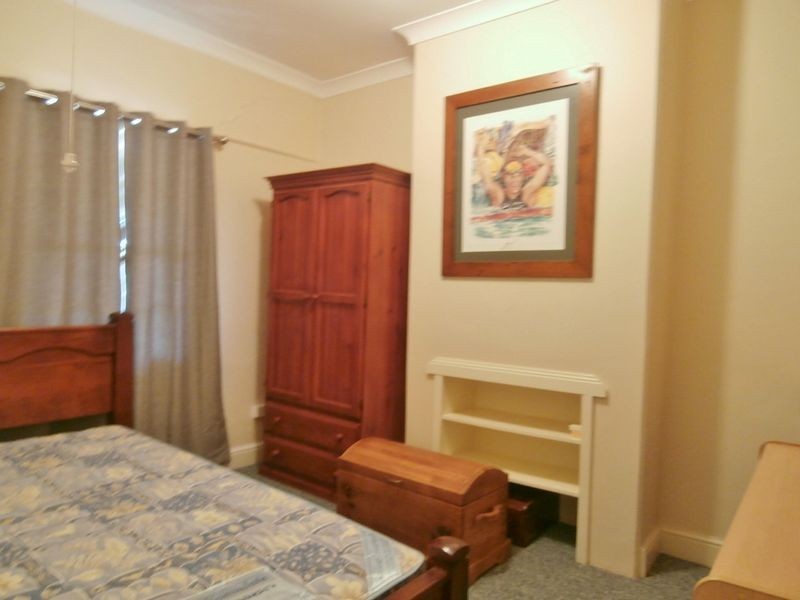 114 Peel Street, Bathurst NSW 2795