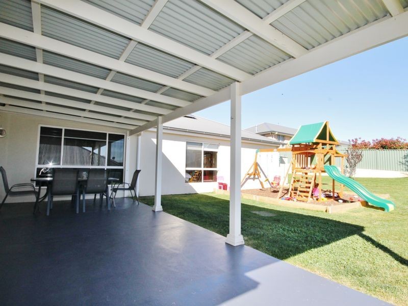 34 Darwin Drive, Llanarth NSW 2795