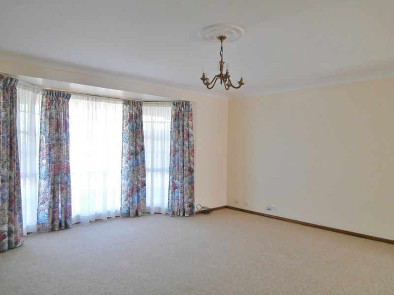 31 Blandford Street, Bathurst NSW 2795