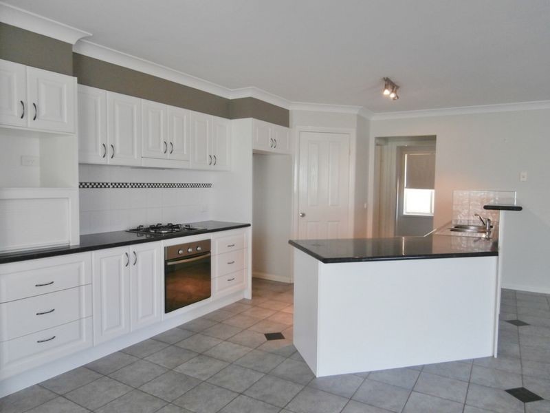 16 Tandora Street, Kelso NSW 2795