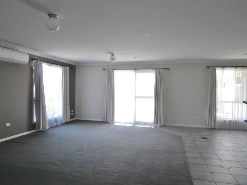 16 Tandora Street, Kelso NSW 2795