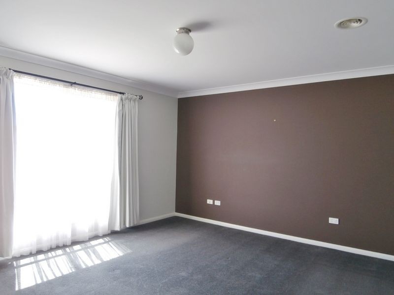 16 Tandora Street, Kelso NSW 2795