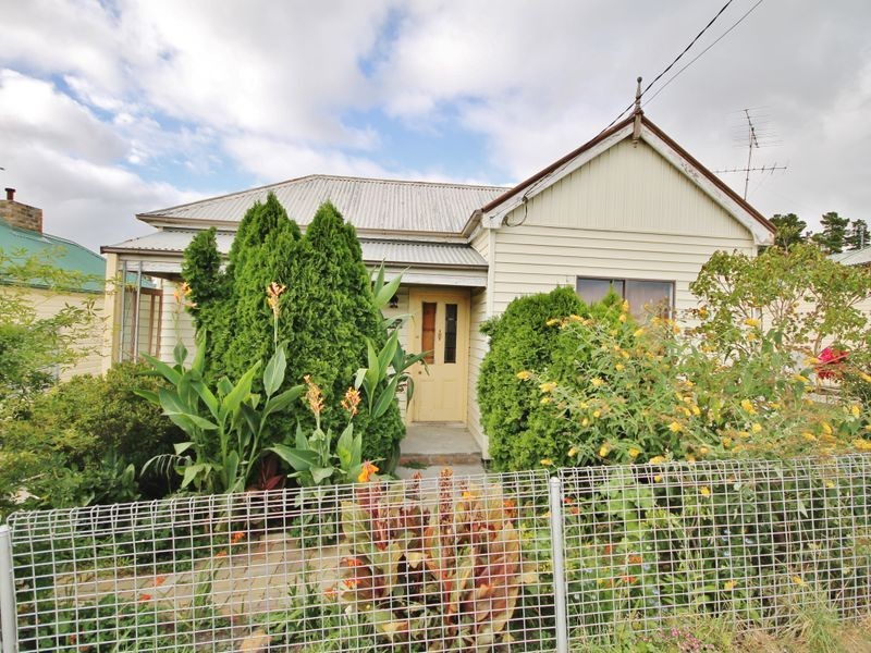 21 Roxburgh Street, Portland NSW 2847