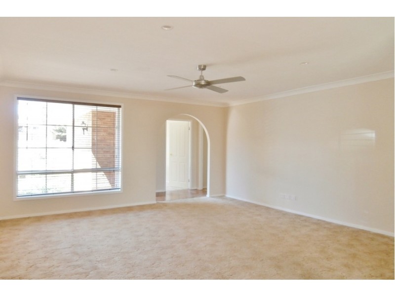 14 Swanbrooke Street, Bathurst NSW 2795