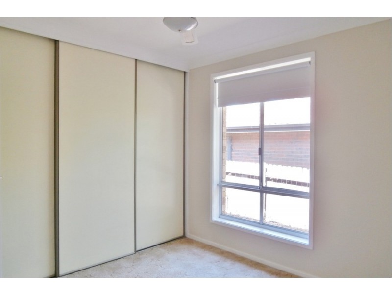 14 Swanbrooke Street, Bathurst NSW 2795