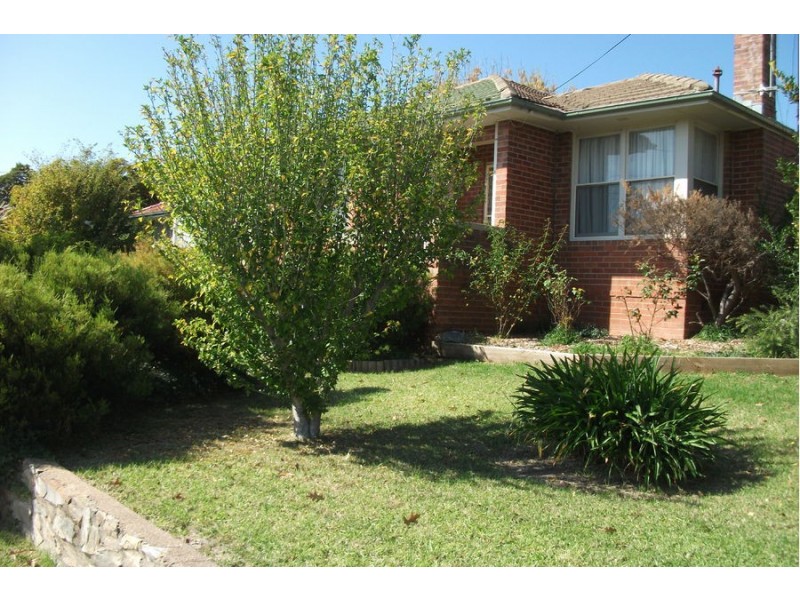 36 Kelly Crescent, Bathurst NSW 2795