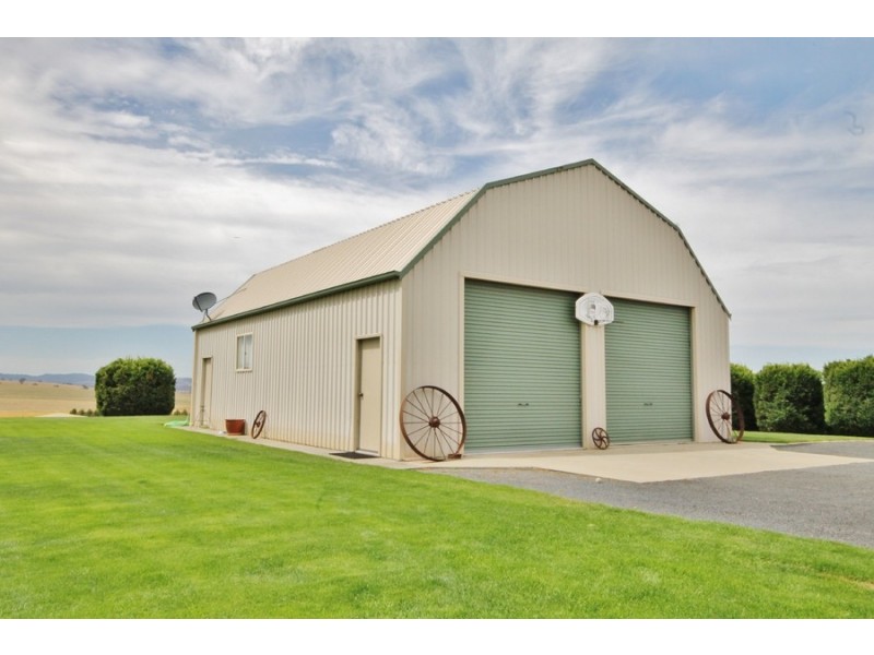 380 Tarana Road, Brewongle NSW 2795