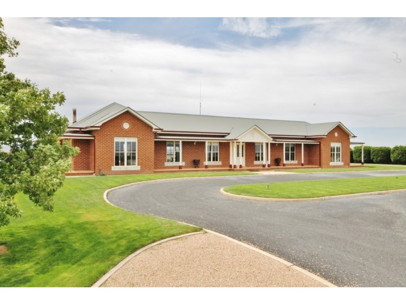 380 Tarana Road, Brewongle NSW 2795