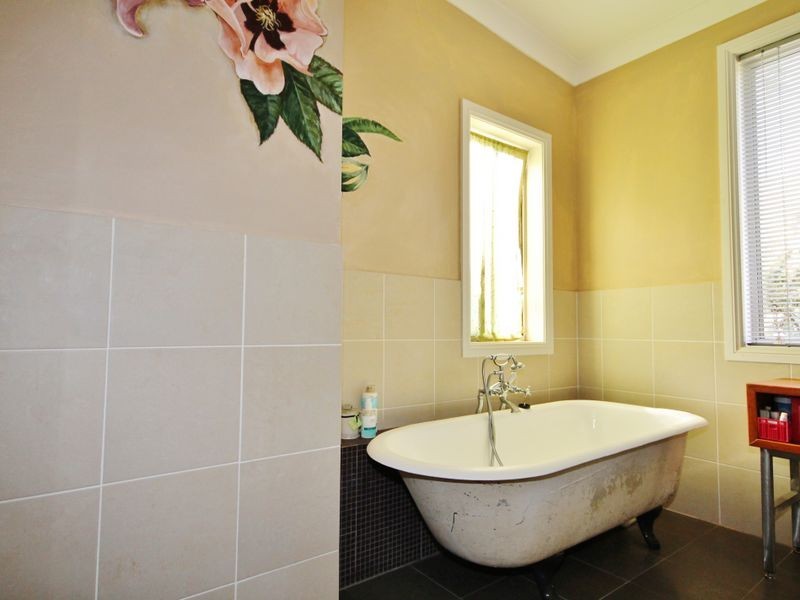 16 Fitzroy Street, Peel NSW 2795