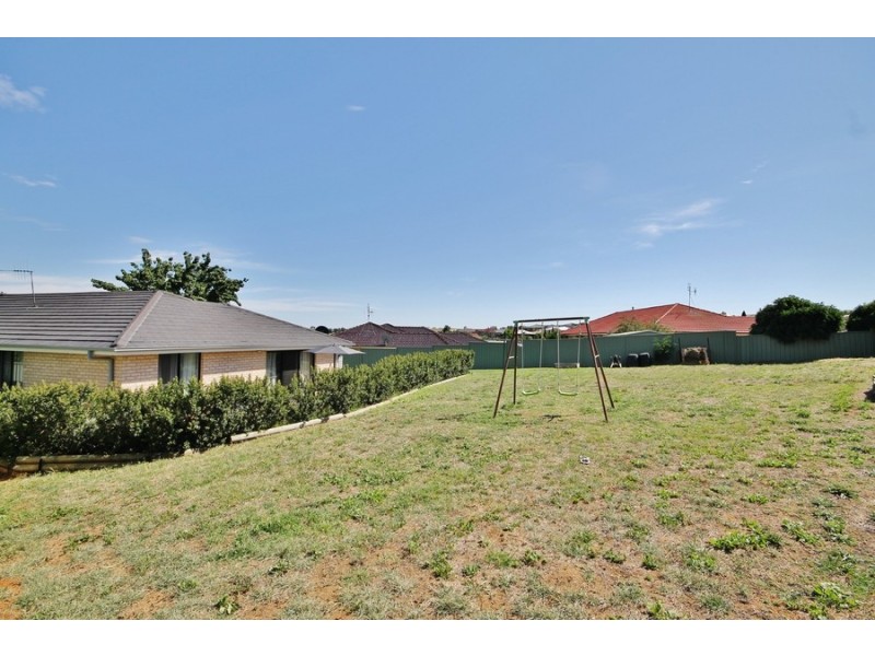 4 Ash Place, Kelso NSW 2795