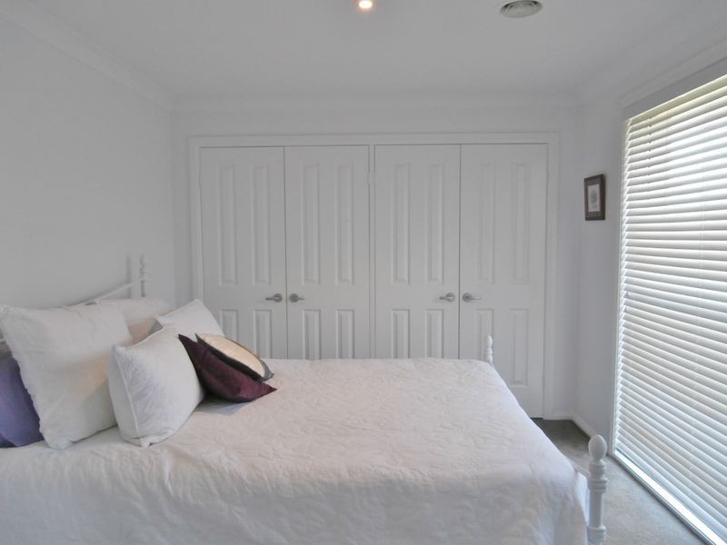 16 Quinn Court, Bathurst NSW 2795