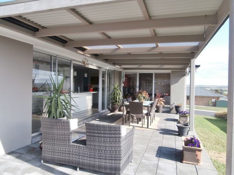 16 Quinn Court, Bathurst NSW 2795