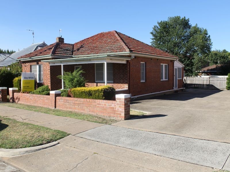 129 Piper St, Bathurst NSW 2795