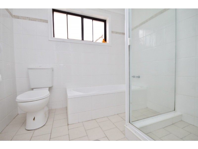 283 Peel Street, Bathurst NSW 2795